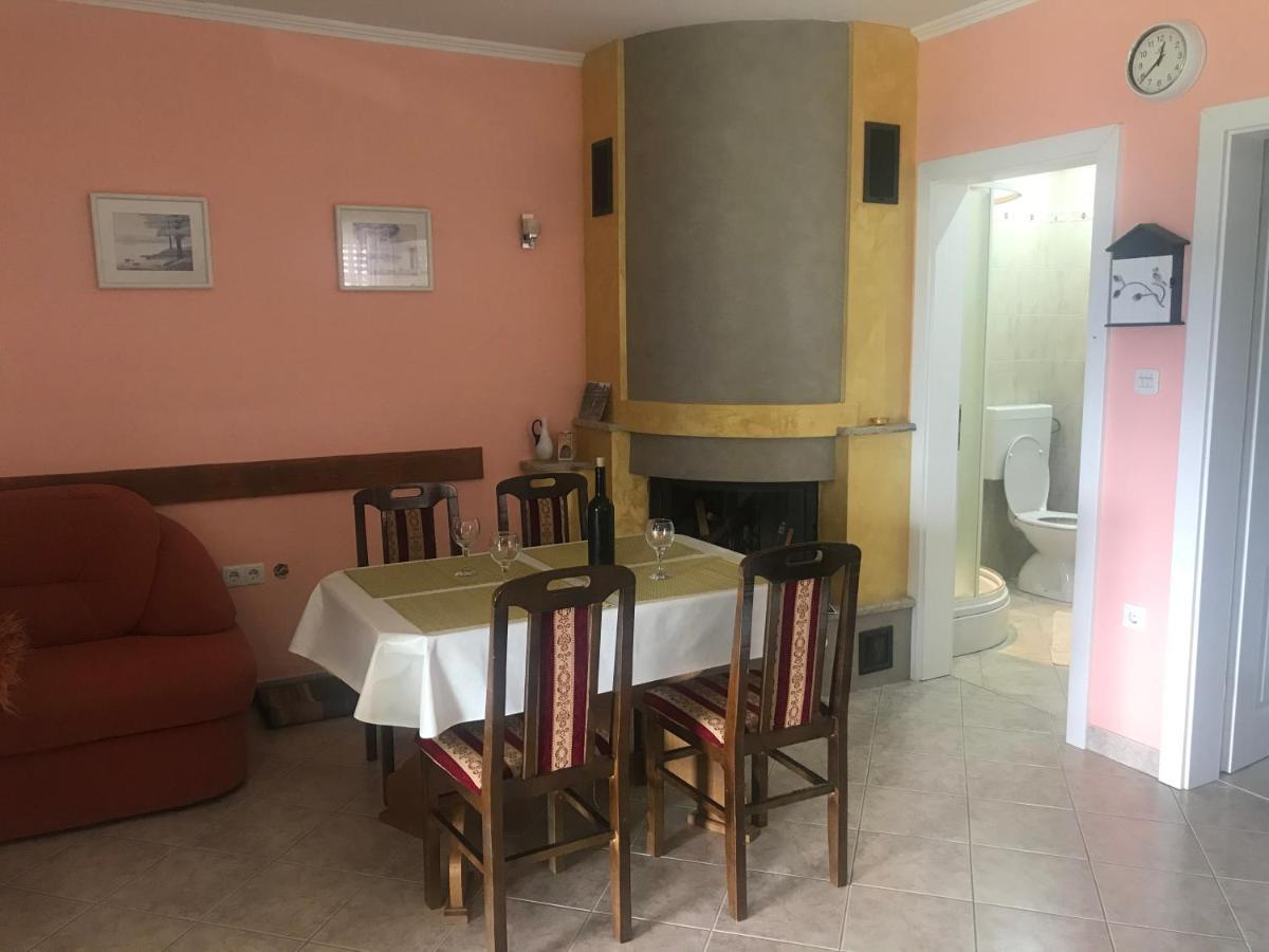 Kuca Za Odmor Magdalena&V Apartment Крапина Екстериор снимка